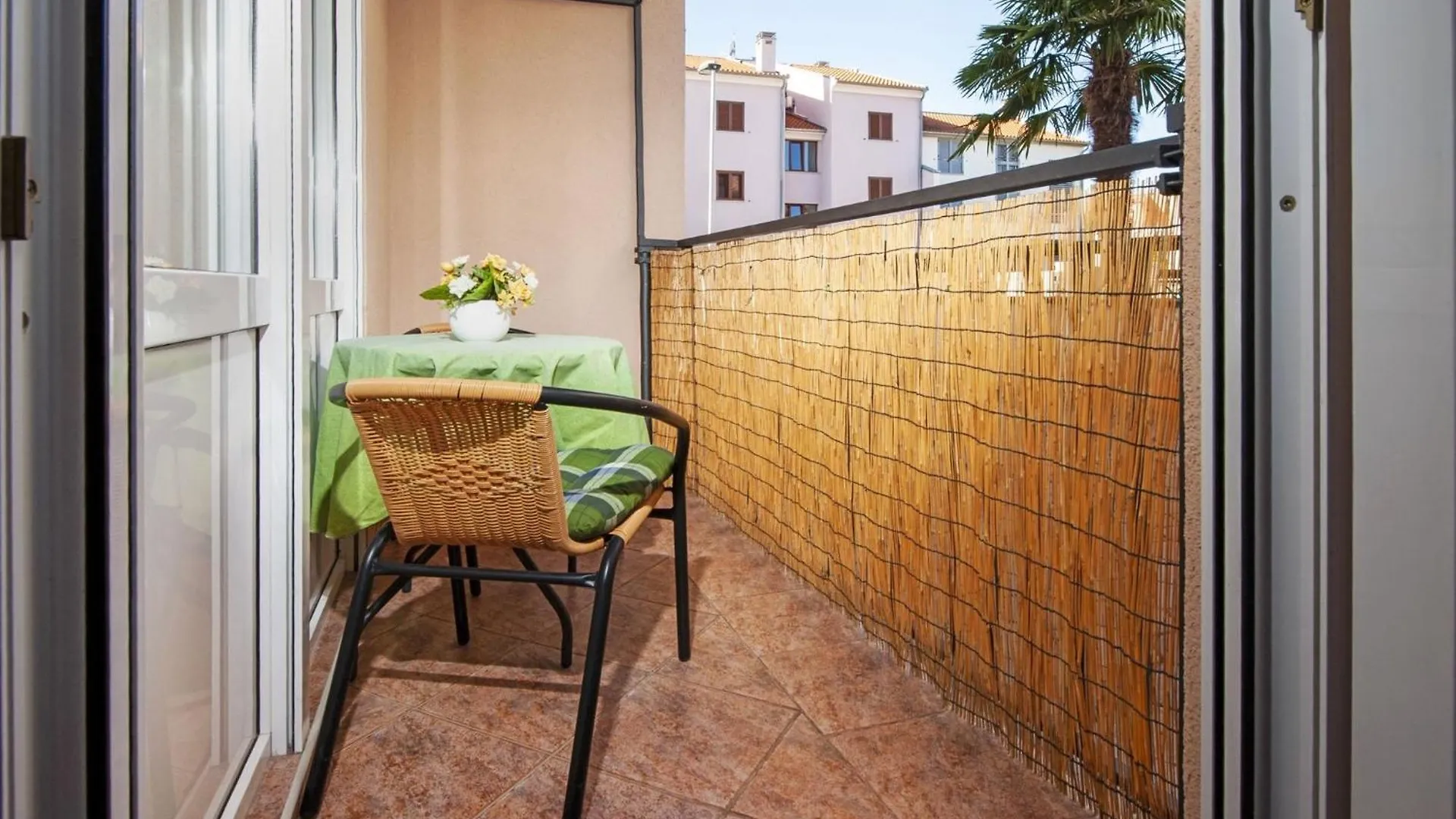 Brigth And Breezy Rovinj Apartments Croatia