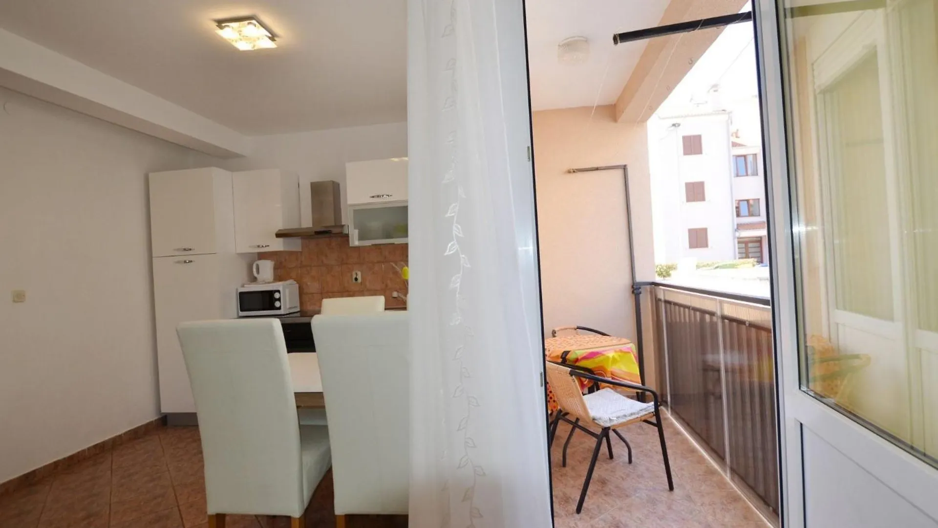 Brigth And Breezy Rovinj Apartments