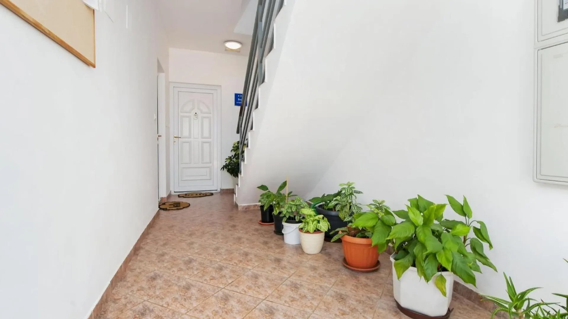 Brigth And Breezy Rovinj Apartments