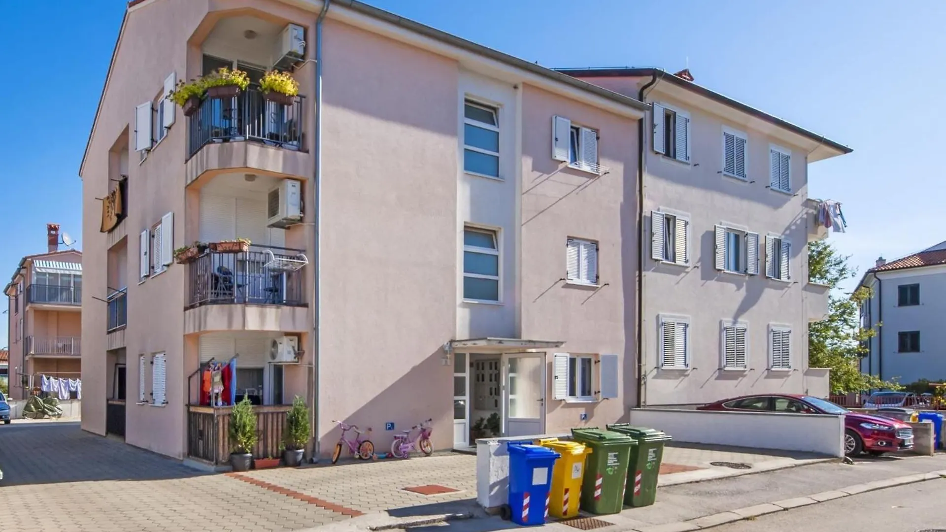 Brigth And Breezy Rovinj Apartments